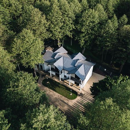 Nemirseta Forest Apartments 팔랑가 외부 사진