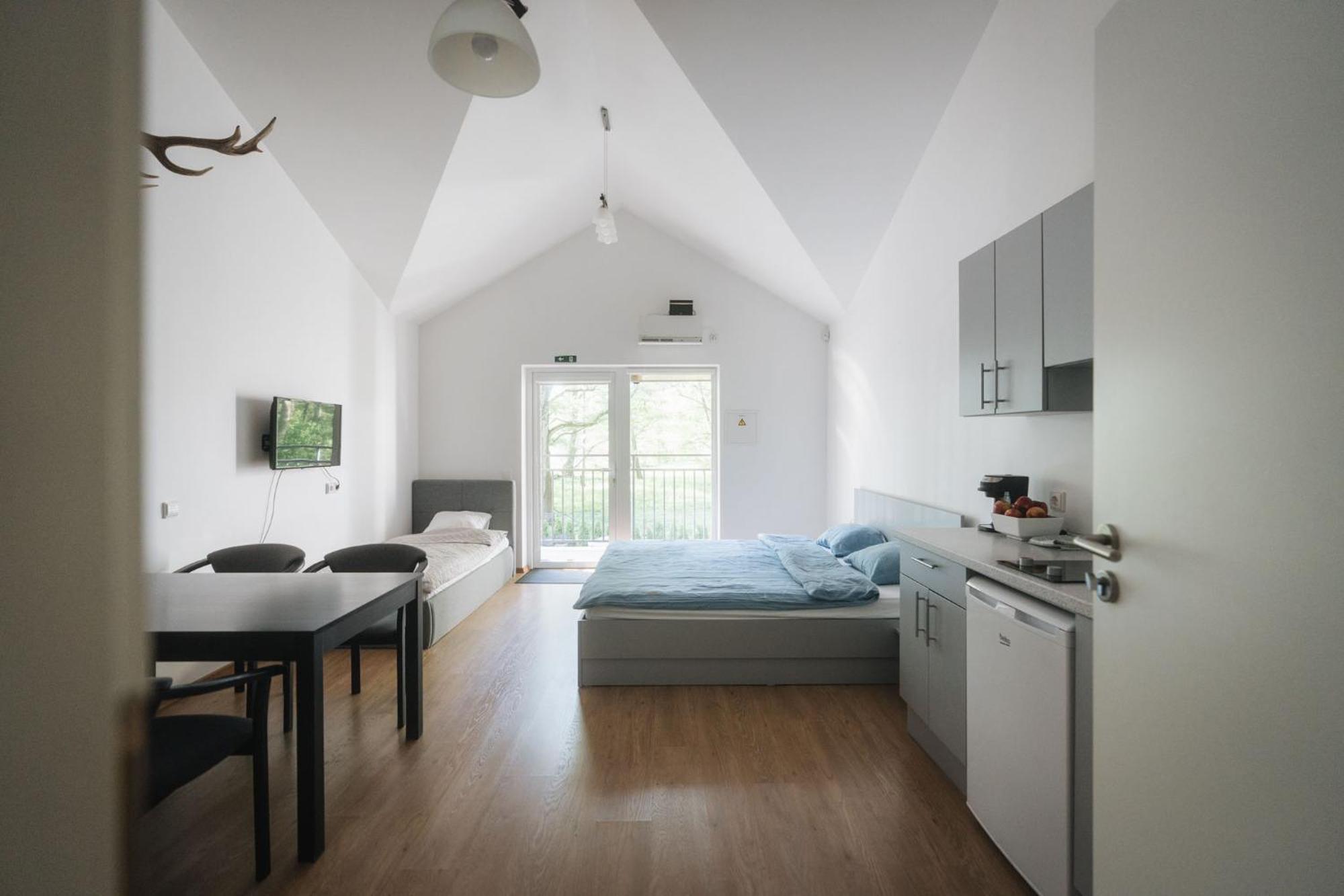 Nemirseta Forest Apartments 팔랑가 외부 사진